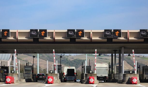 Transportatorii români sunt informați de prima autostradă Free Flow din Franța